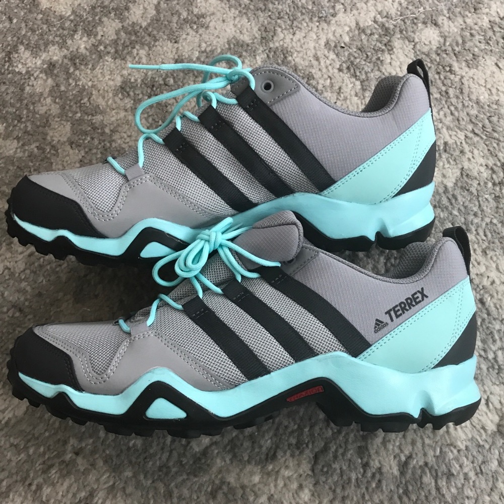 NWT Adidas Terrex